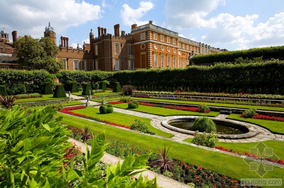 “女皇和园丁”展览 定格园林艺术巅峰之作