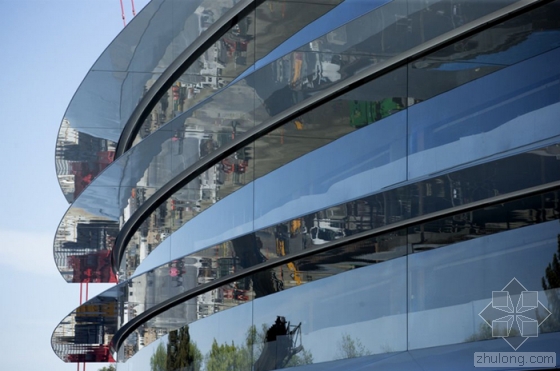 苹果飞船总部大楼细节:楼板设计大赞