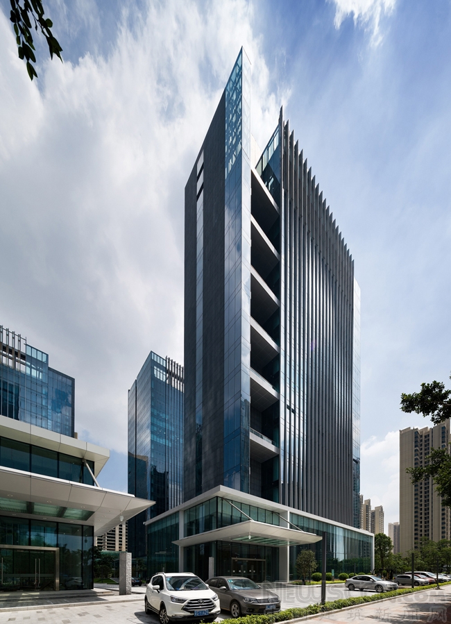 保利商务中心:丝绸般优雅 园林般诗意