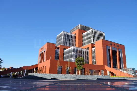 昆明理工大学---艺术与节能的巧妙融合